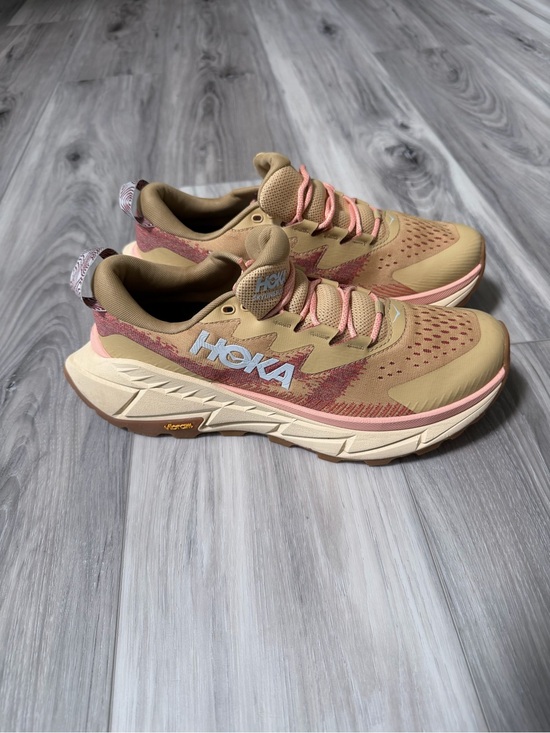 Hoka Shoes - HOKA Skyline-Float X Women’s Size 9 Tan Pink Trail Hiking Shoes Vibram